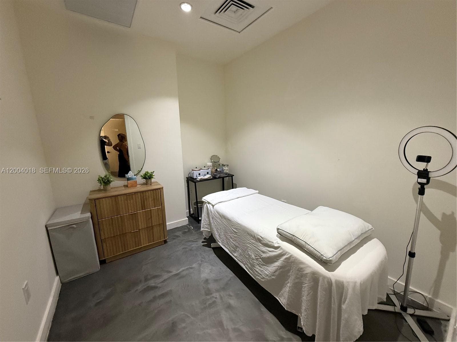 Beauty Salon & Spa in Brickell, Miami FL 33131 — 7