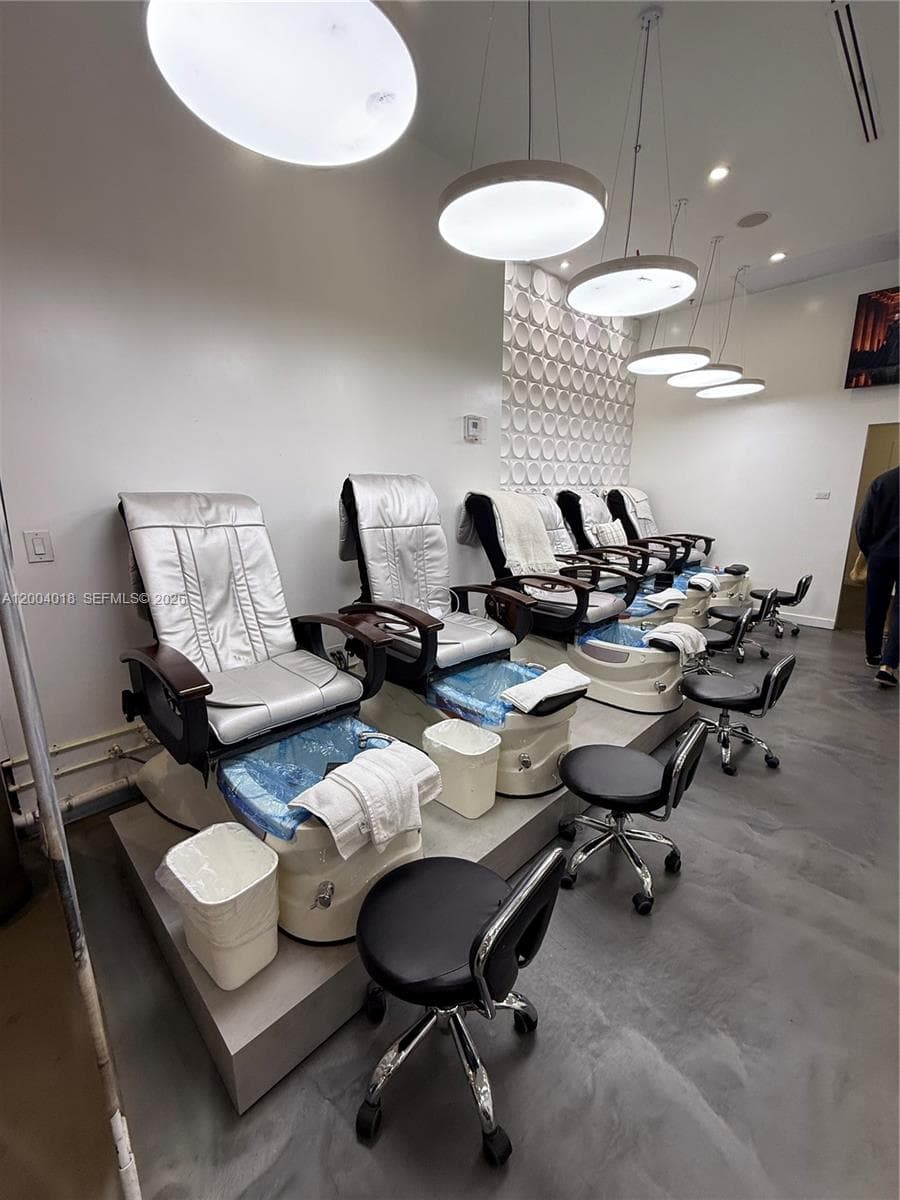 Beauty Salon & Spa in Brickell, Miami FL 33131 — 3
