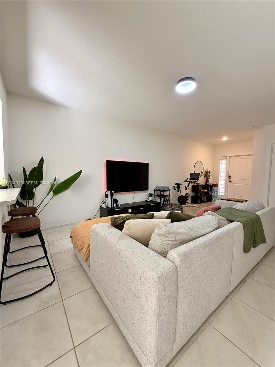 487 NE 5th St, Florida City FL 33034 — 3