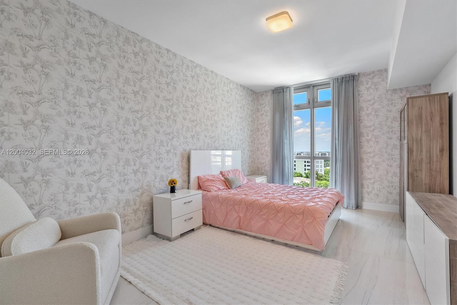 17301 Biscayne Blvd # 1010, North Miami Beach FL 33160 — 18