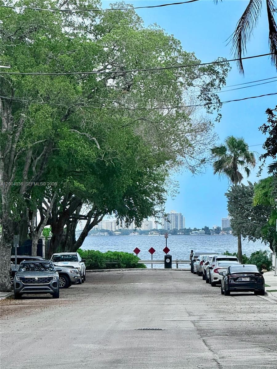 666 NE 62nd St, Miami FL 33138 — 20