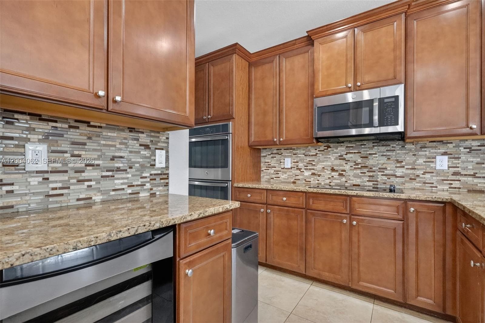 8895 NW 100th Pl, Doral FL 33178 — 7