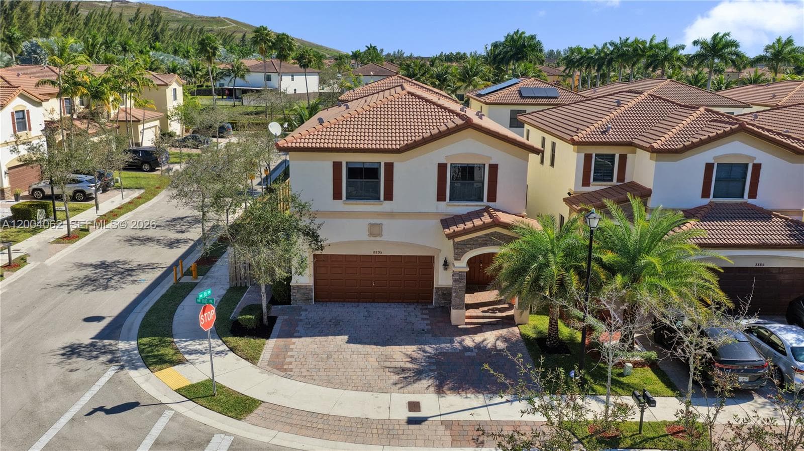 8895 NW 100th Pl, Doral FL 33178 — 34