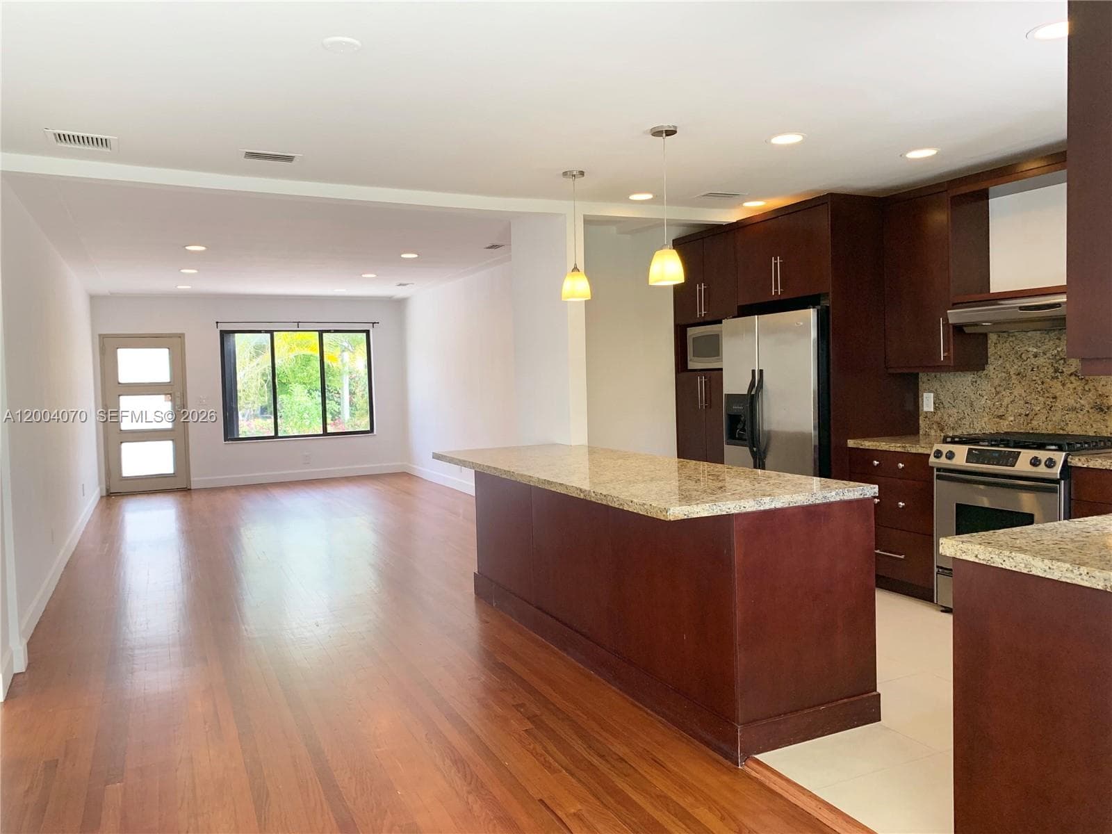 7750 Noremac Ave, Miami Beach FL 33141 — 4