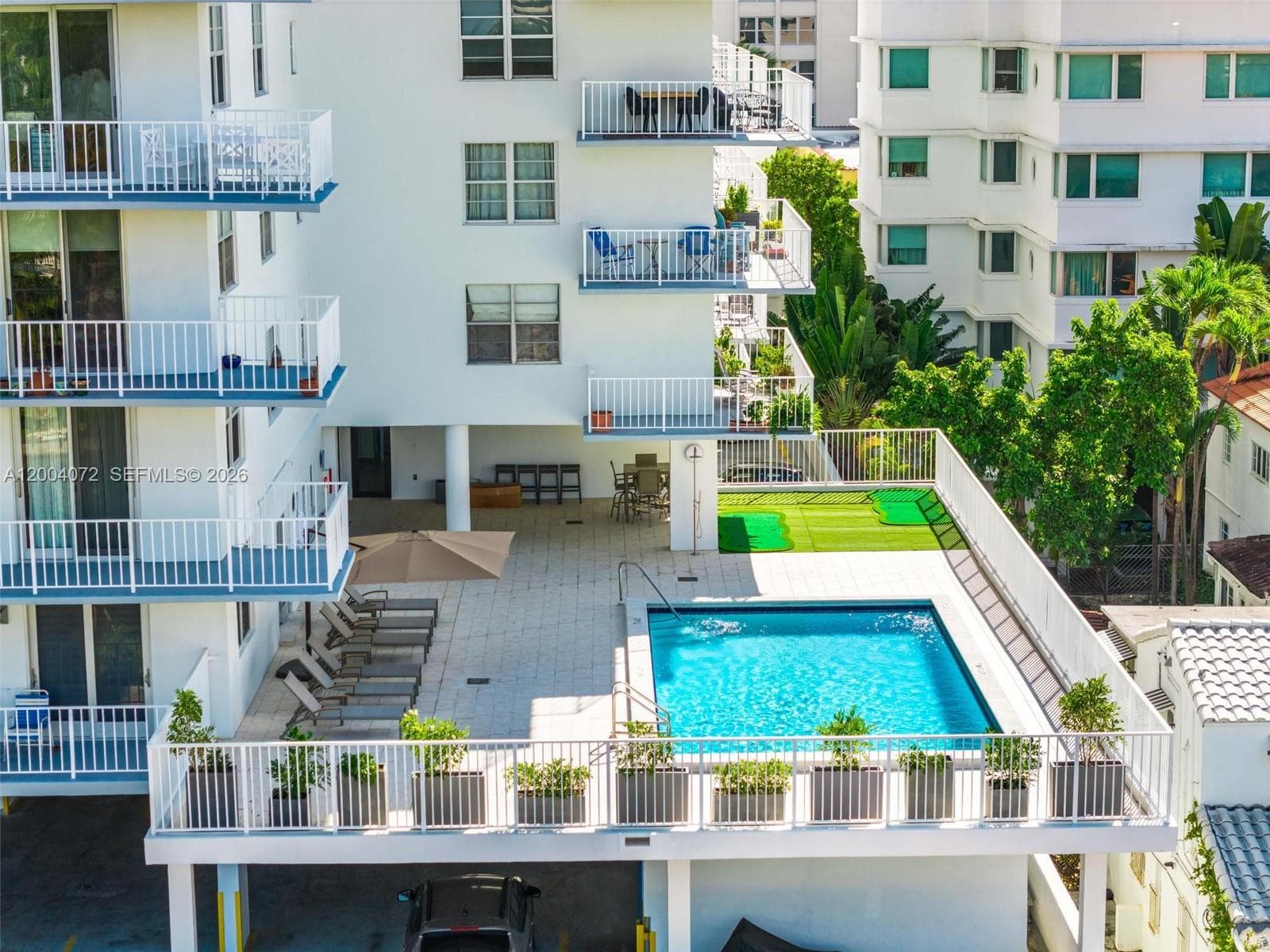 2829 Indian Creek Dr # 1002, Miami Beach FL 33140 — 32