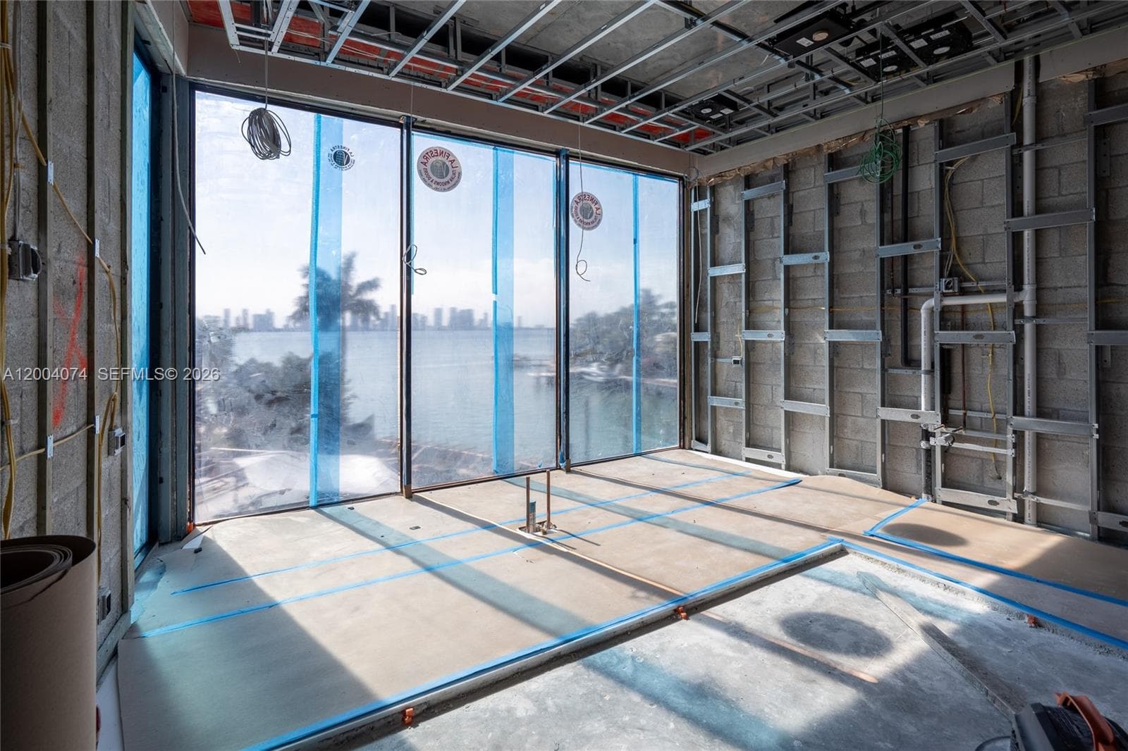 1649 W 22nd St, Miami Beach FL 33140 — 17