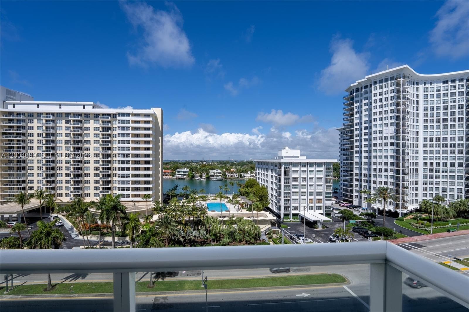 5601 Collins Ave # 919, Miami Beach FL 33140 — 2