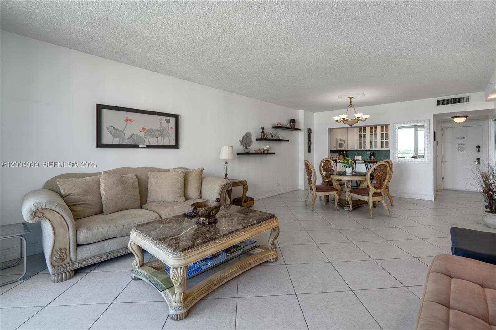 5601 Collins Ave # 919, Miami Beach FL 33140 — 6