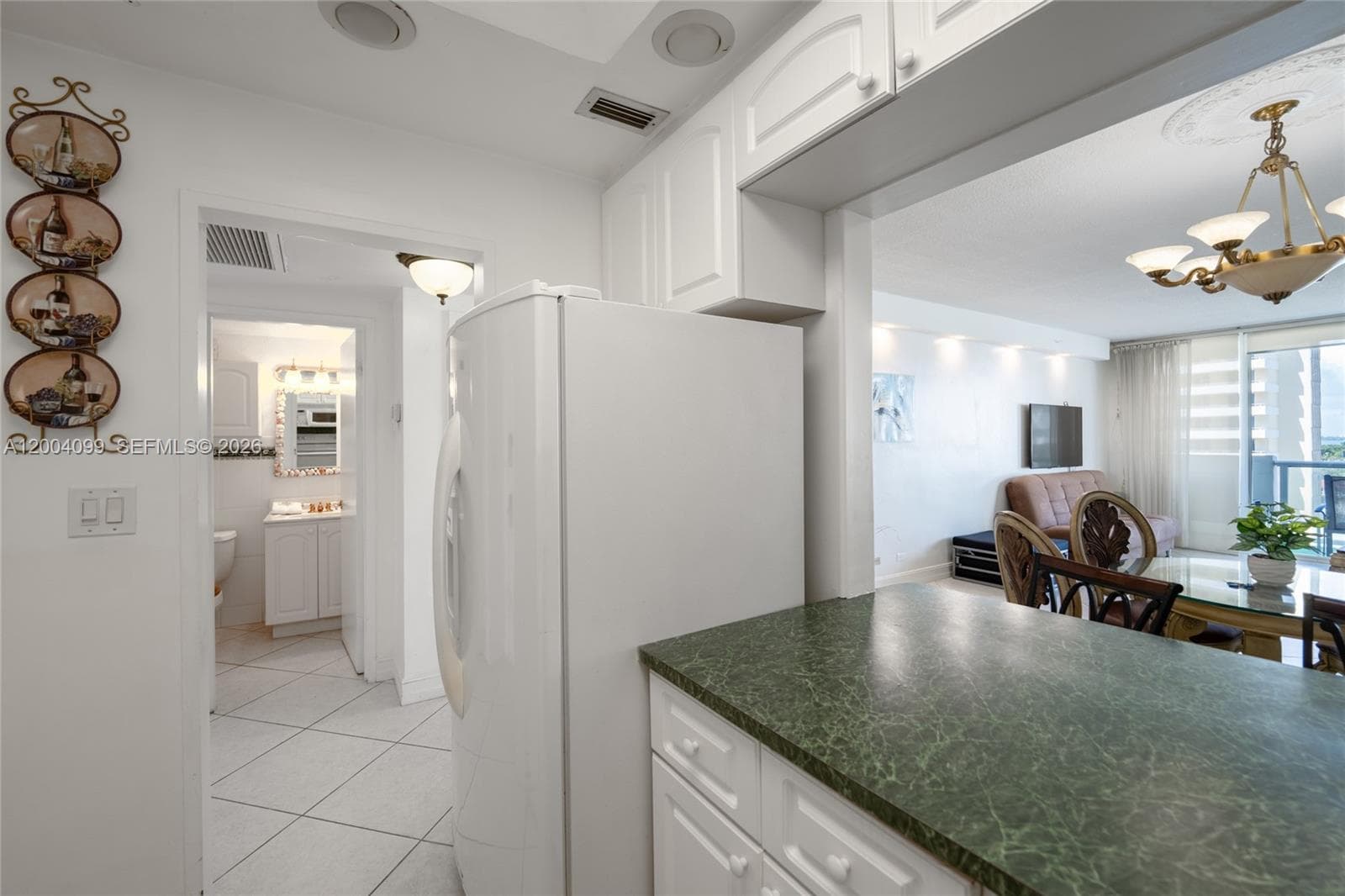 5601 Collins Ave # 919, Miami Beach FL 33140 — 13