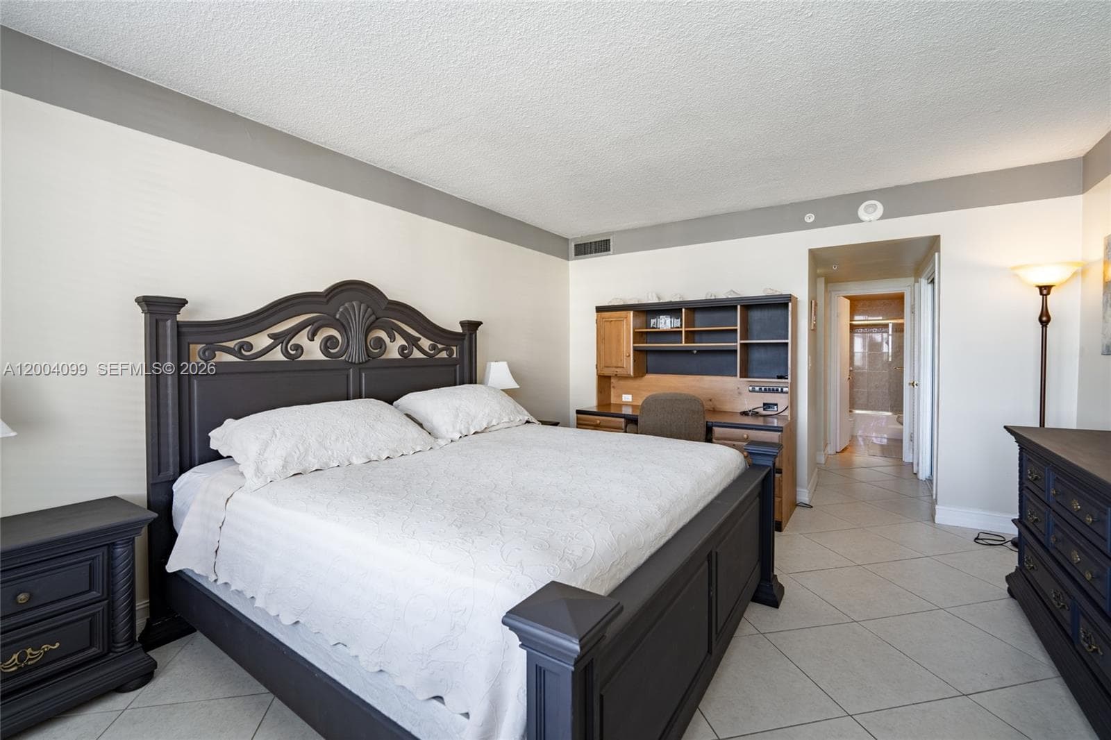 5601 Collins Ave # 919, Miami Beach FL 33140 — 22