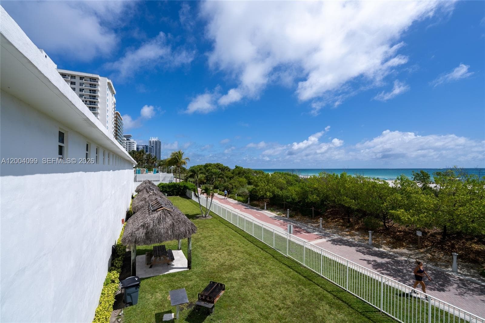5601 Collins Ave # 919, Miami Beach FL 33140 — 33