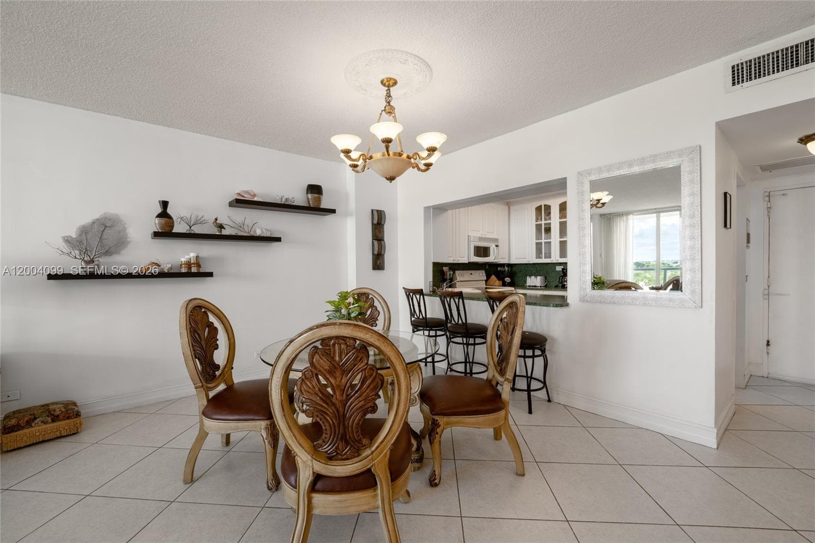 5601 Collins Ave # 919, Miami Beach FL 33140 — 11
