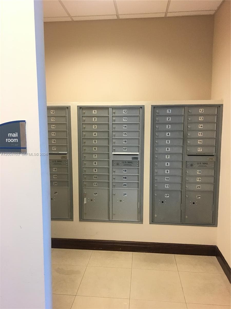 2300 W 84th St # 304, Hialeah FL 33016 — 5