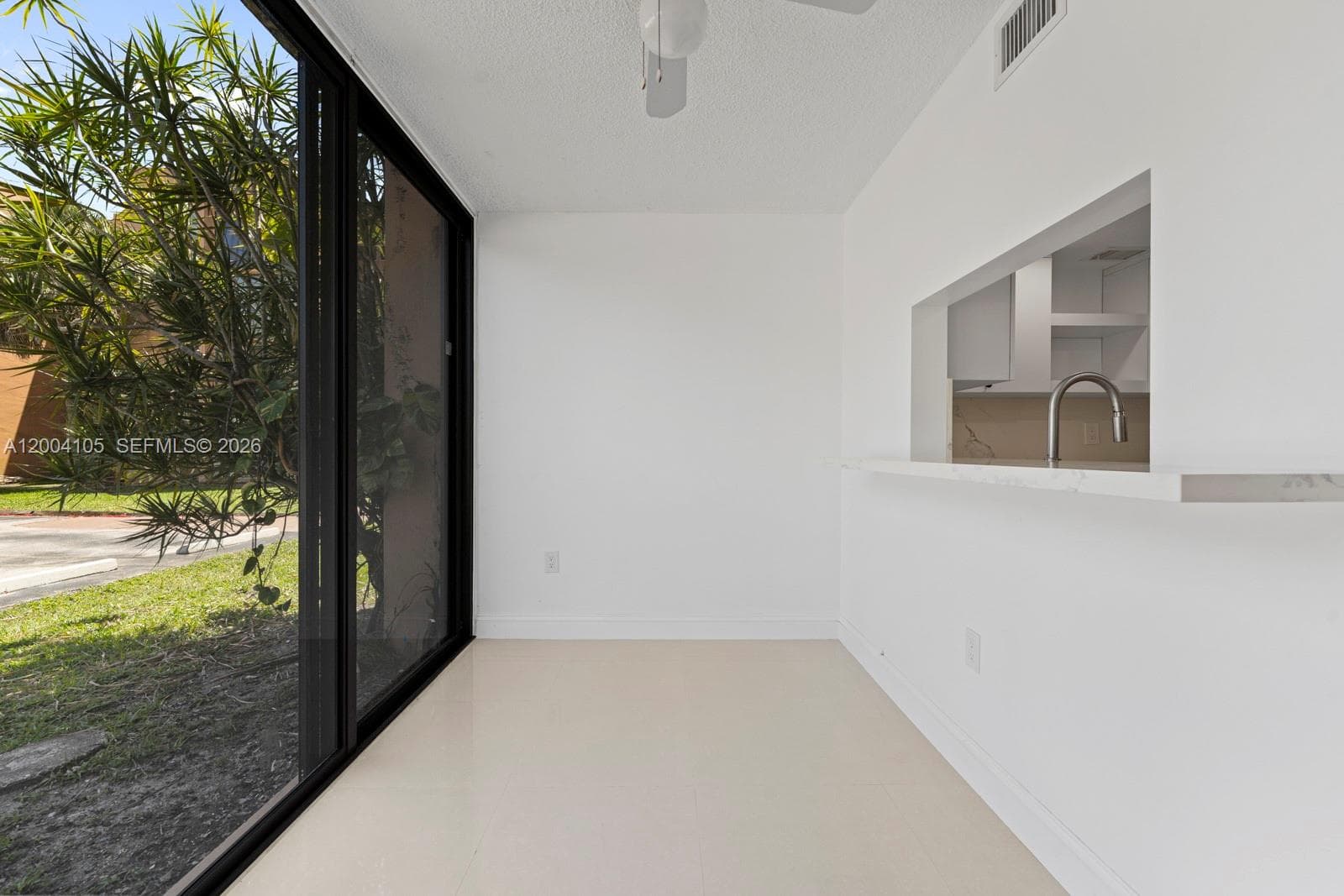 9440 W Flagler St # 106, Miami FL 33174 — 11