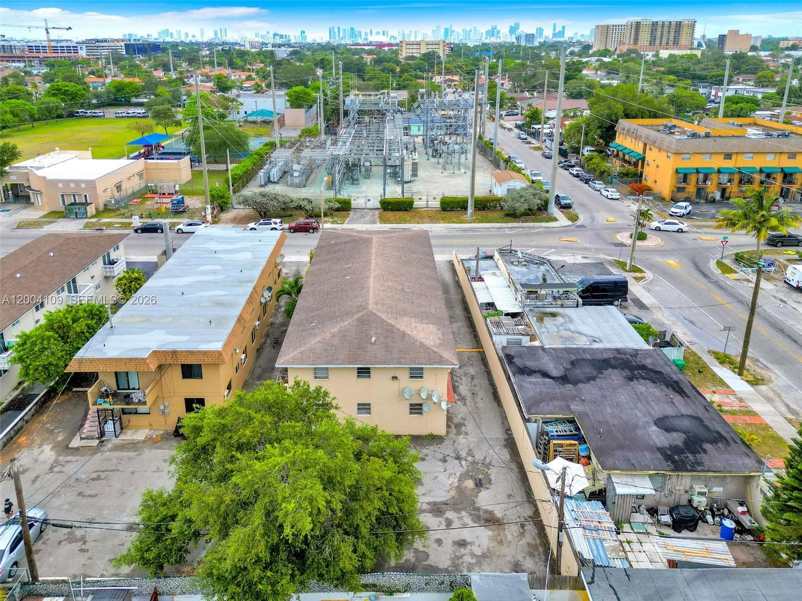 410 NW 47th Ave, Miami FL 33126 — 6