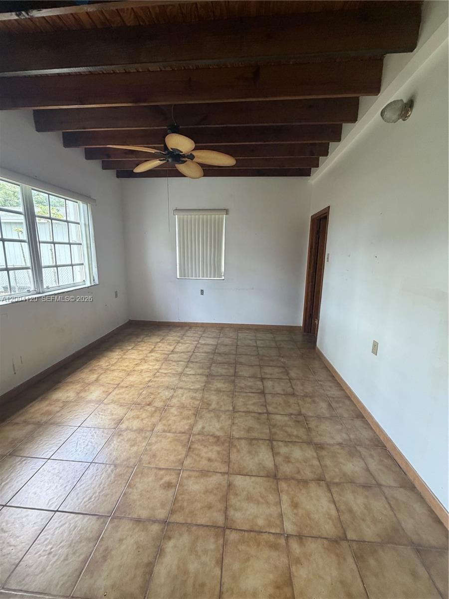 10910 SW 40th St, Miami FL 33165 — 7