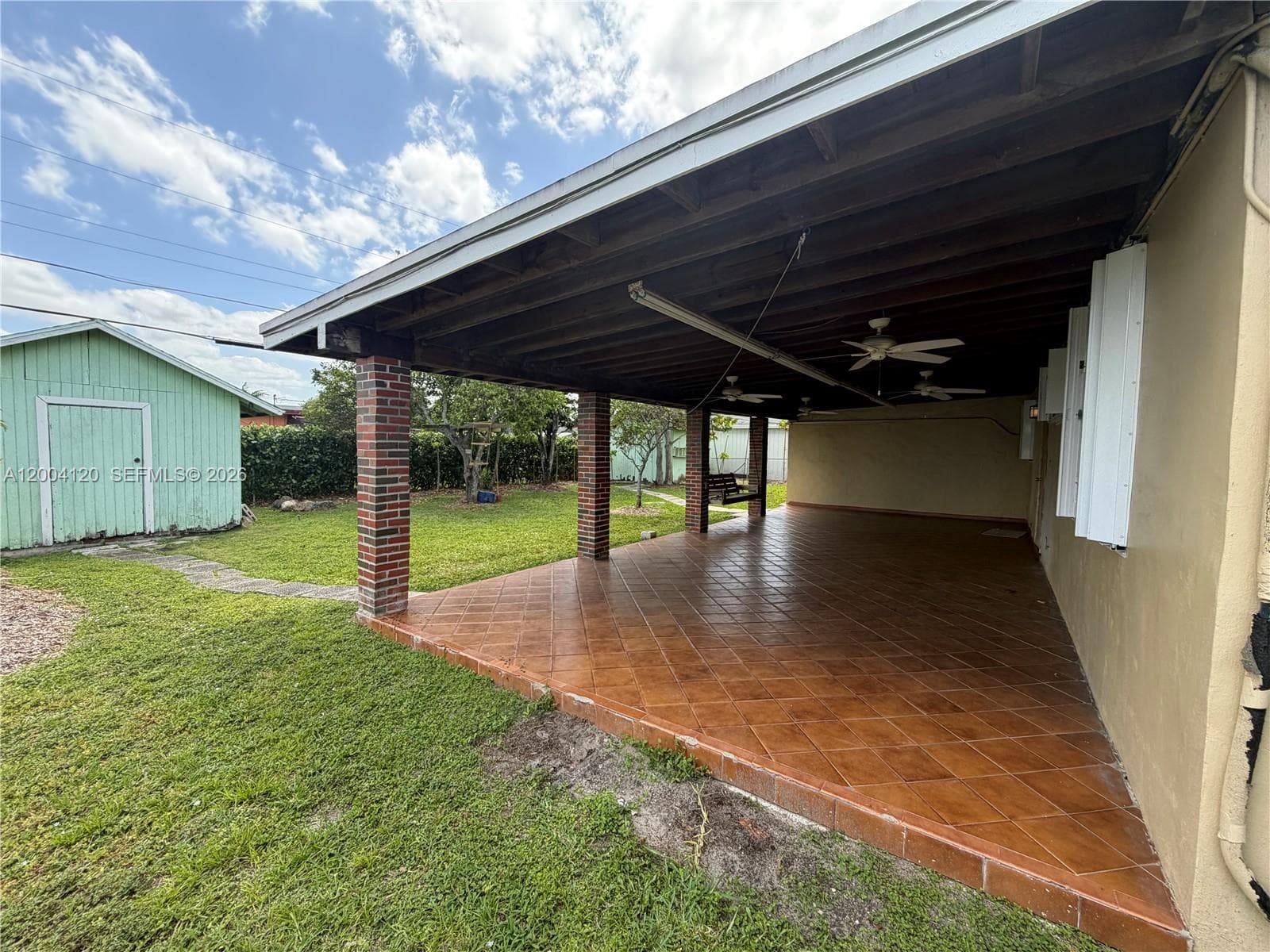 10910 SW 40th St, Miami FL 33165 — 37