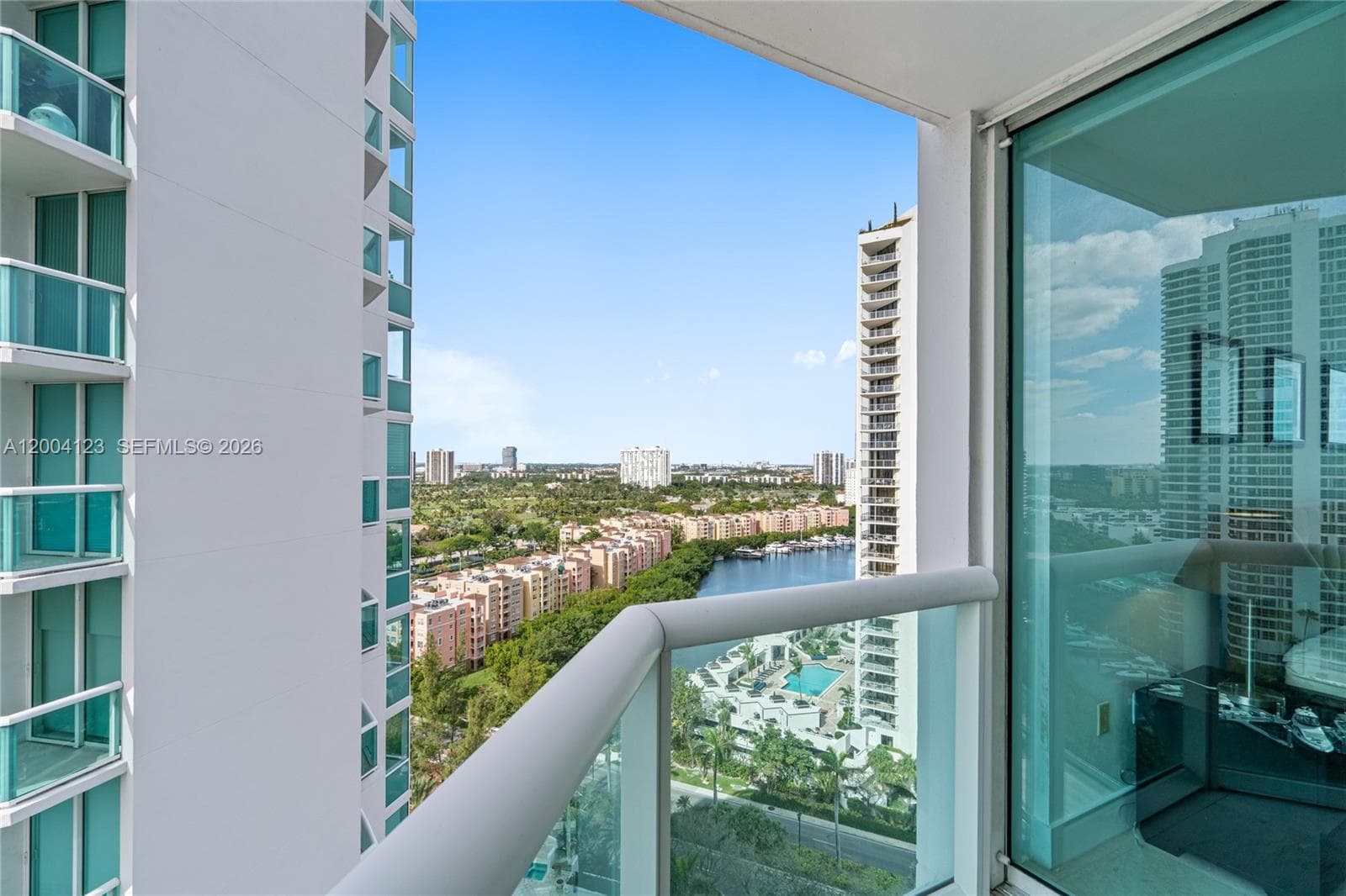 19400 Turnberry Way # 1731, Aventura FL 33180 — 32