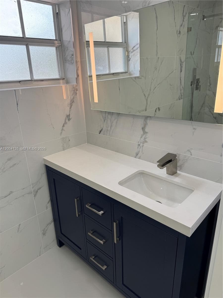 8064 W 14th Ave, Hialeah FL 33014 — 10