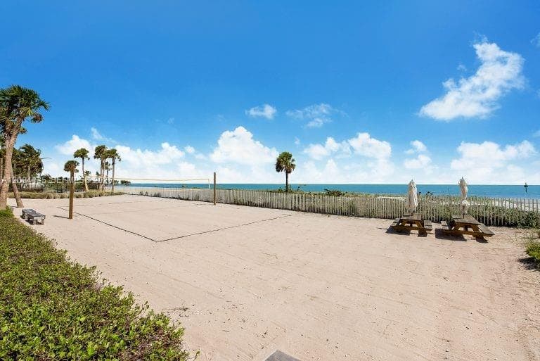 110 Reef Ln, Key Biscayne FL 33149 — 76