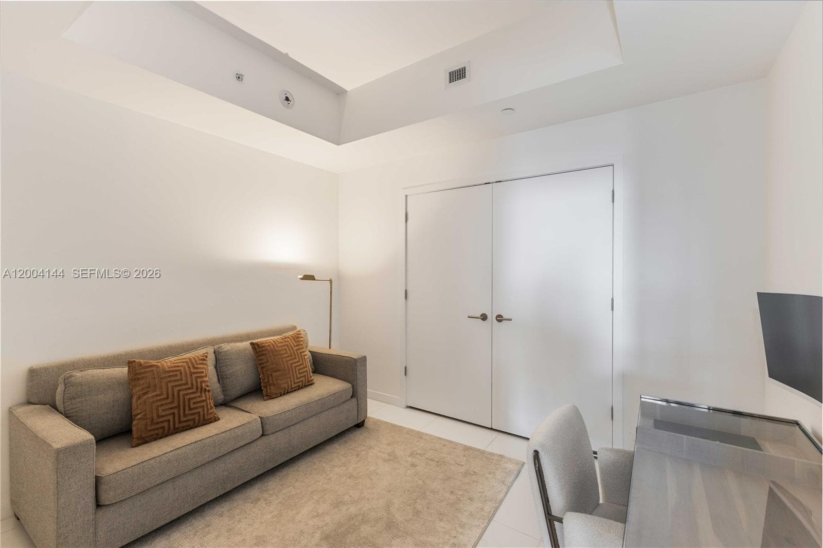 851 NE 1st Ave # 4405, Miami FL 33132 — 19