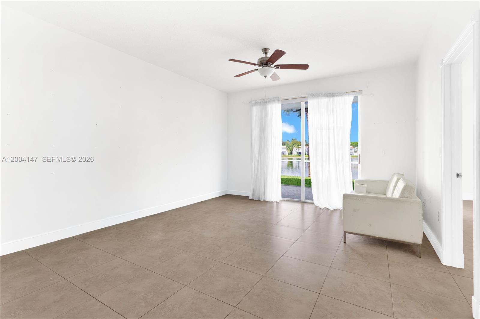 10730 NW 66th St # 113, Doral FL 33178 — 3