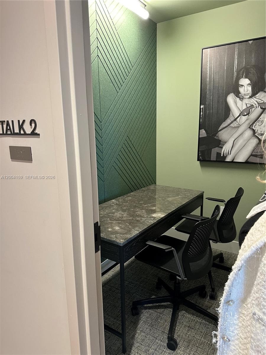 121 NE 5 # 2712, Miami FL 33132 — 28