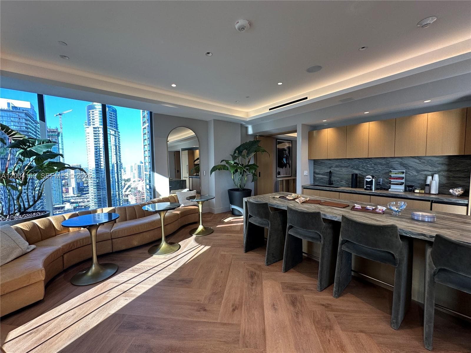 121 NE 5 # 2712, Miami FL 33132 — 49