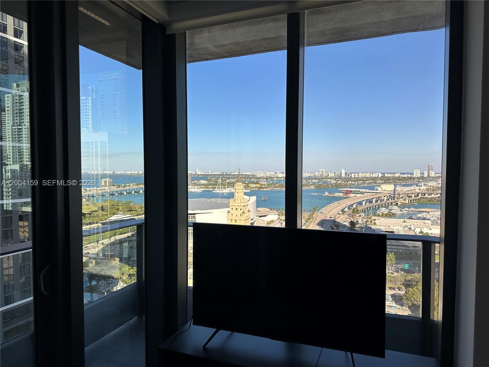 121 NE 5 # 2712, Miami FL 33132 — 11