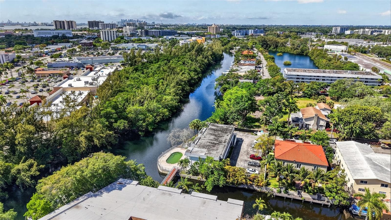 1820 Venice Park Dr # 102, North Miami FL 33181 — 42