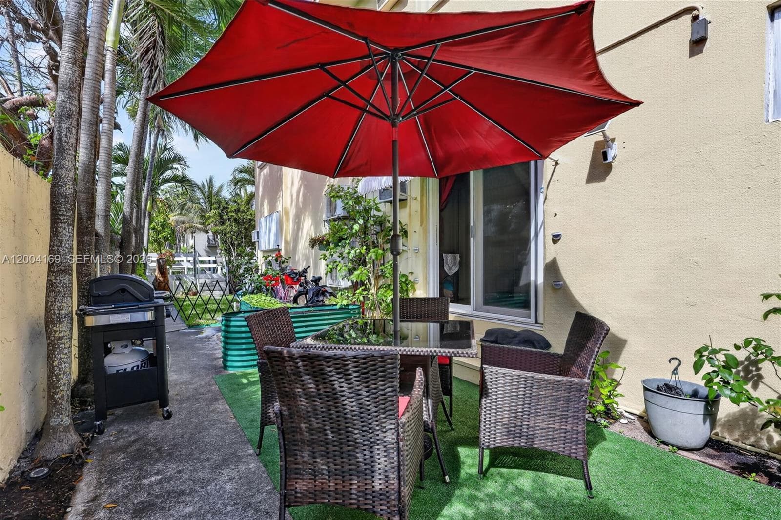 1820 Venice Park Dr # 102, North Miami FL 33181 — 24