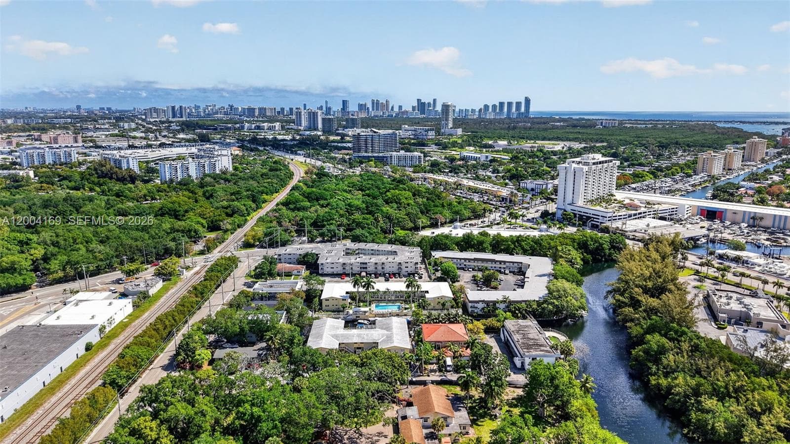 1820 Venice Park Dr # 102, North Miami FL 33181 — 40
