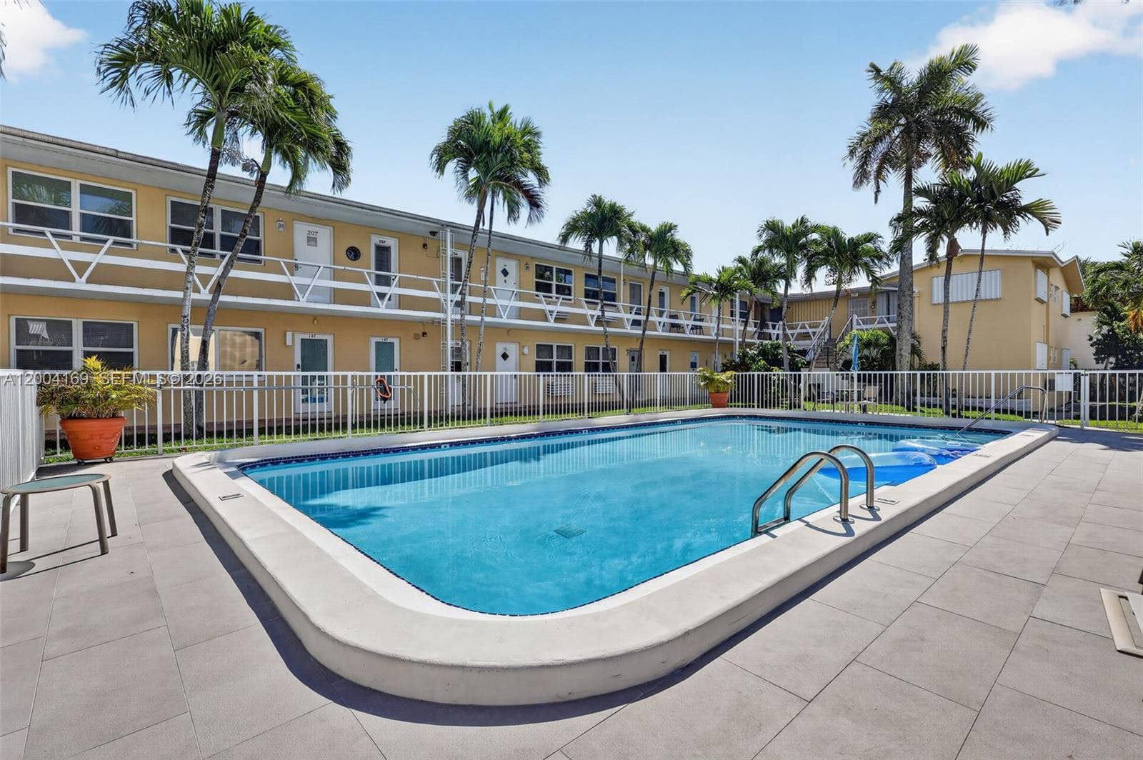 1820 Venice Park Dr # 102, North Miami FL 33181 — 29