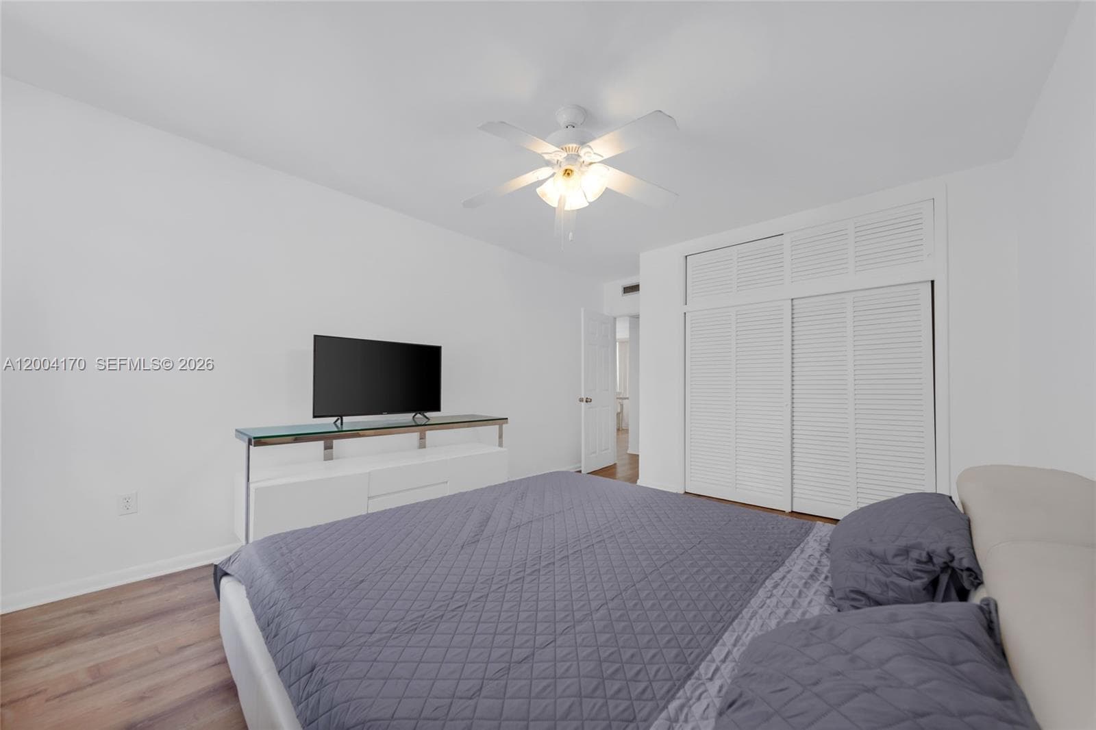 1150 Euclid Ave # 110, Miami Beach FL 33139 — 17