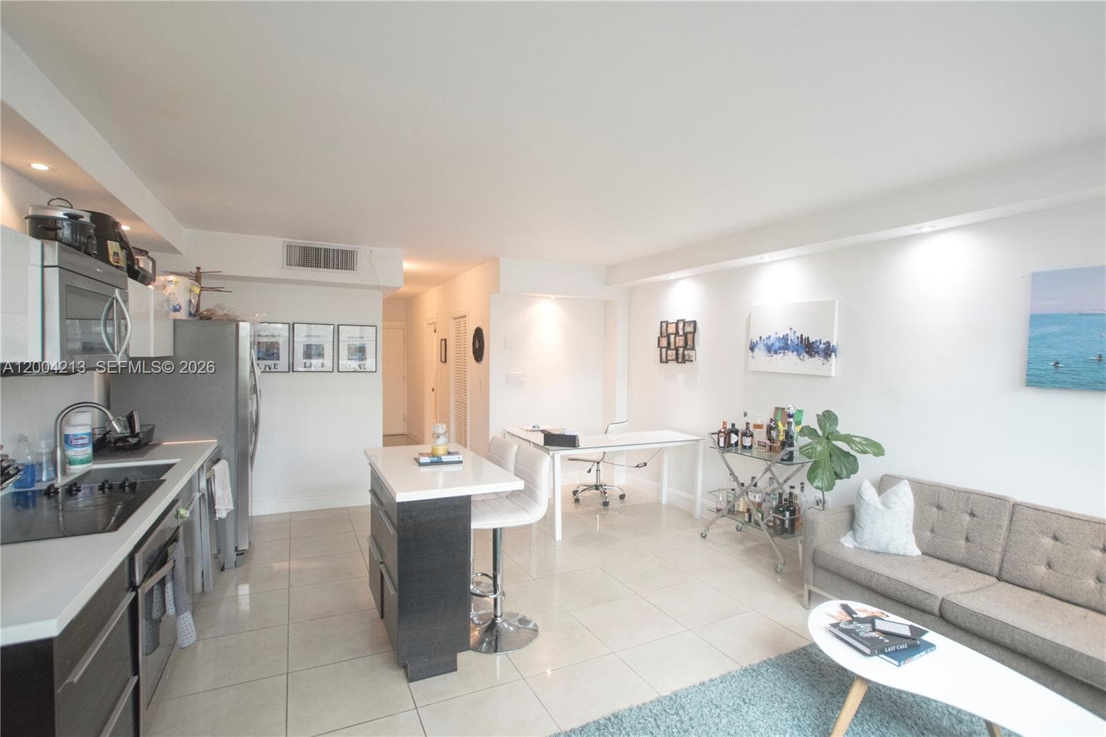 801 Brickell Bay Dr # 363, Miami FL 33131 — 2