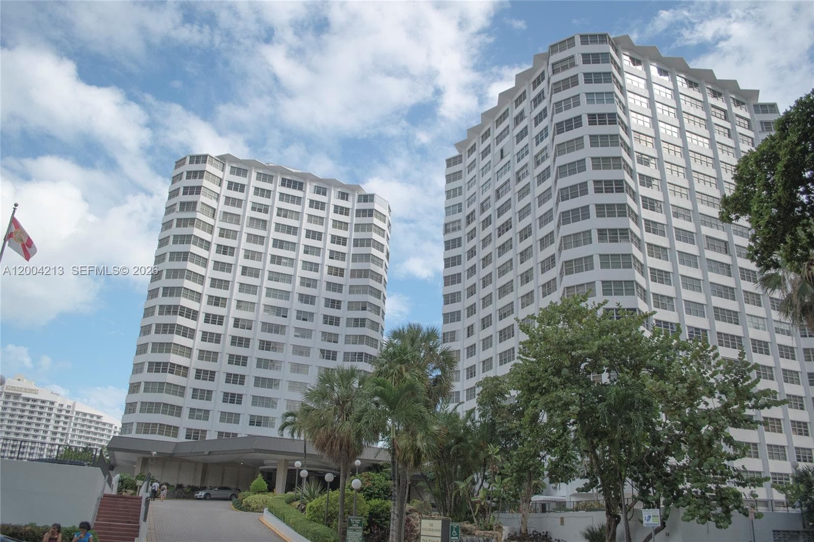 801 Brickell Bay Dr # 363, Miami FL 33131 — 9