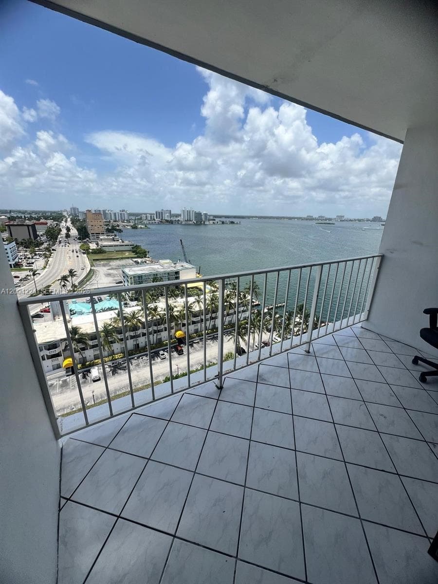 1865 79th St Csw # J, North Bay Village FL 33141 — 6