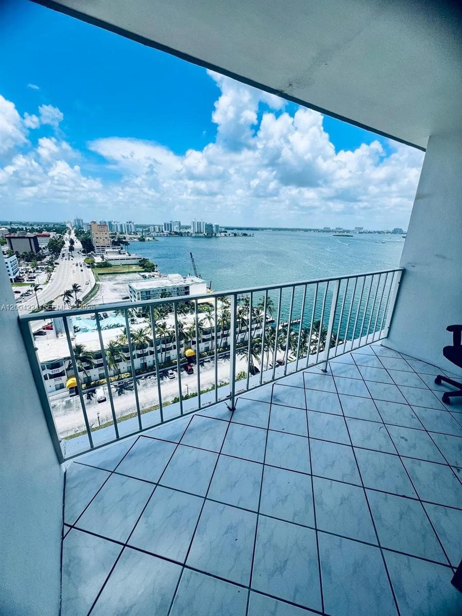 1865 79th St Csw # J, North Bay Village FL 33141 — 11