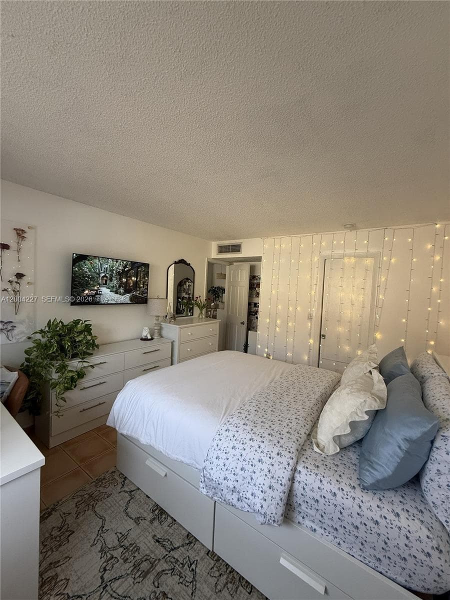 15650 SW 80th St # 208, Miami FL 33193 — 15