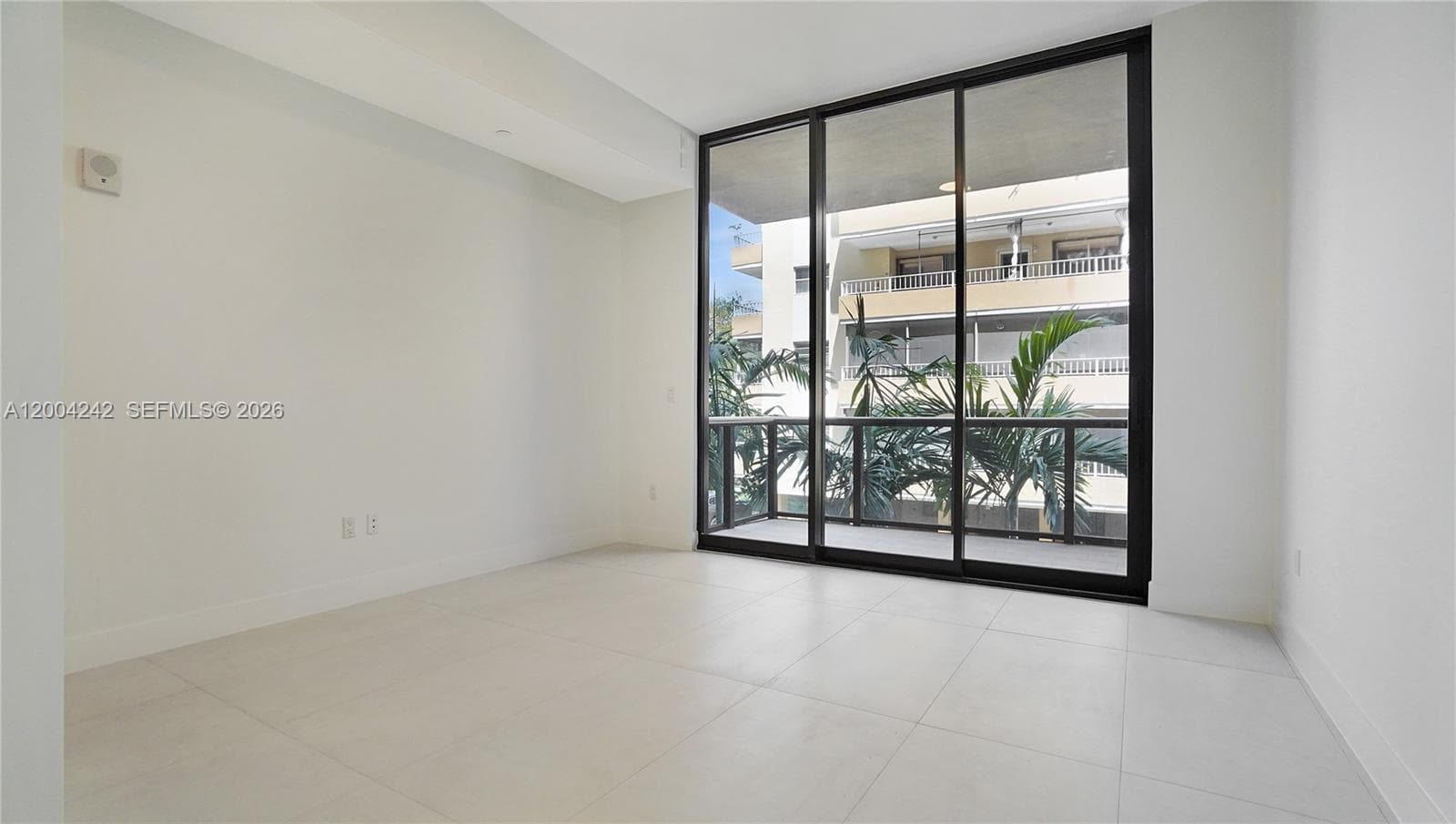 3034 Oak Ave # 2, Miami FL 33133 — 27