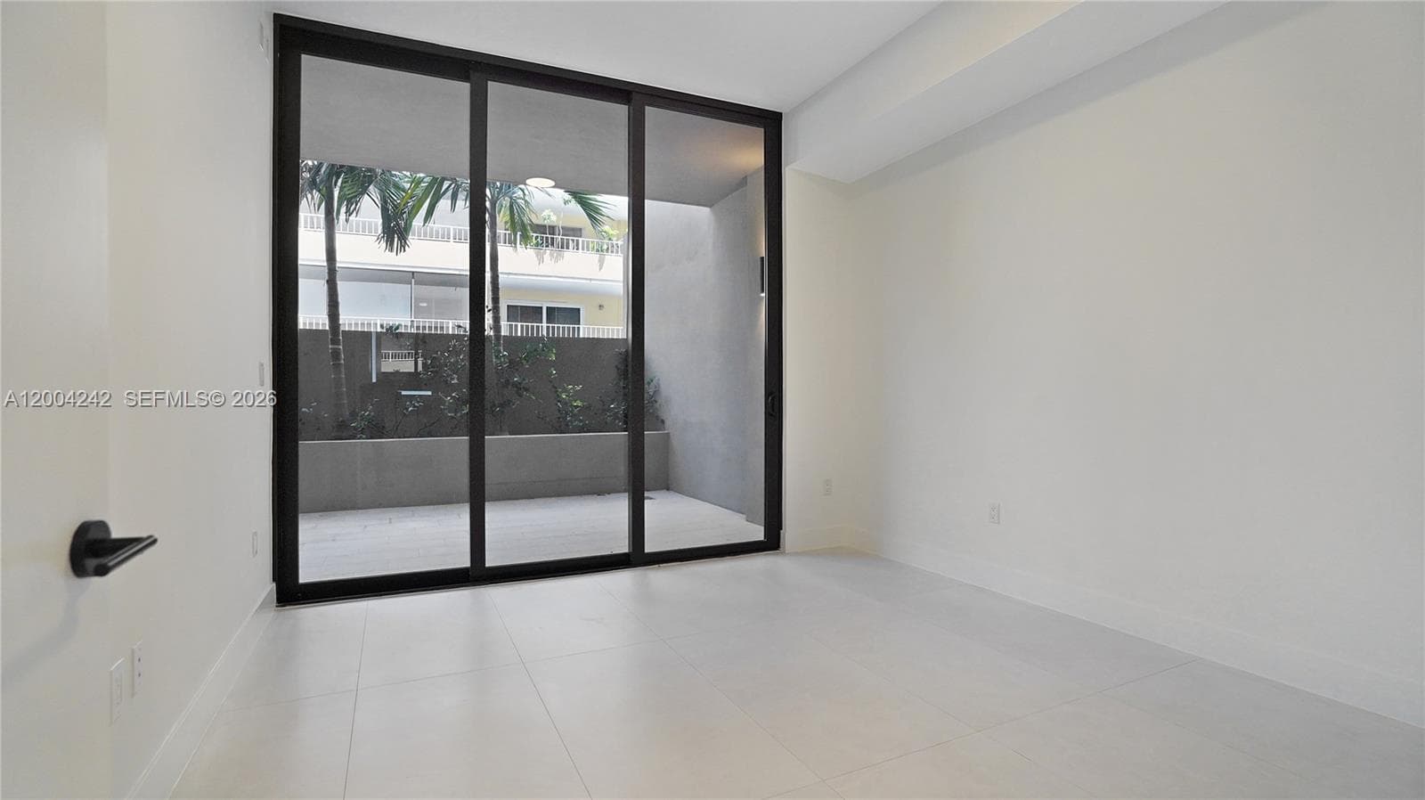 3034 Oak Ave # 2, Miami FL 33133 — 17
