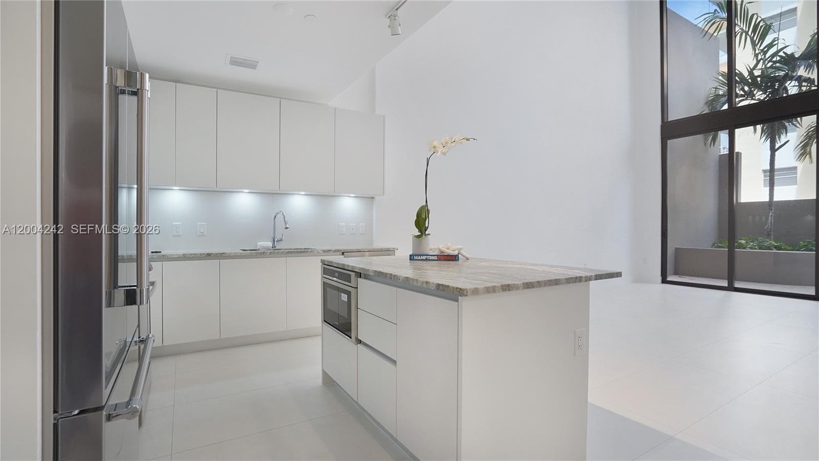 3034 Oak Ave # 2, Miami FL 33133 — 16