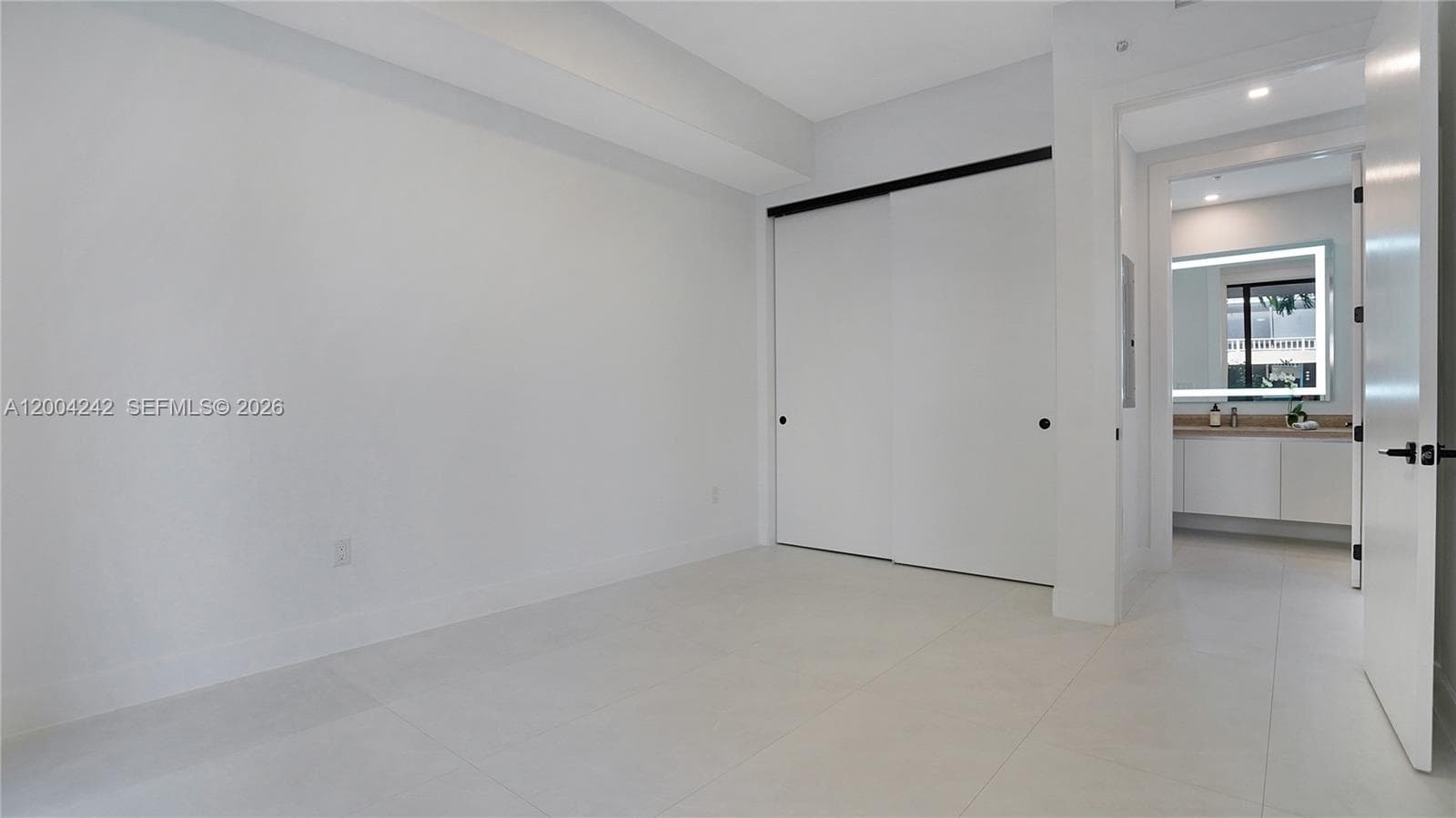 3034 Oak Ave # 2, Miami FL 33133 — 28