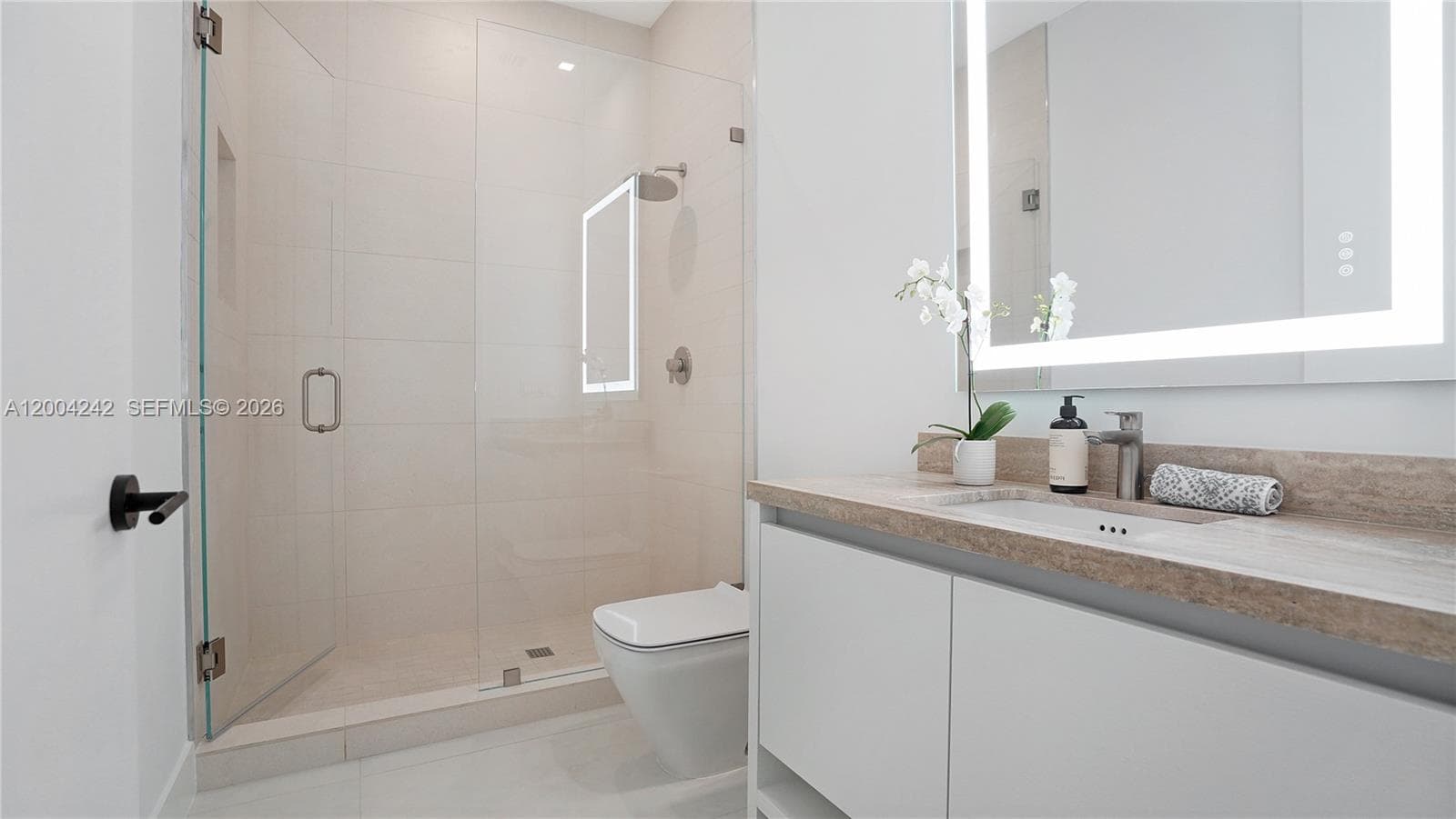 3034 Oak Ave # 2, Miami FL 33133 — 33