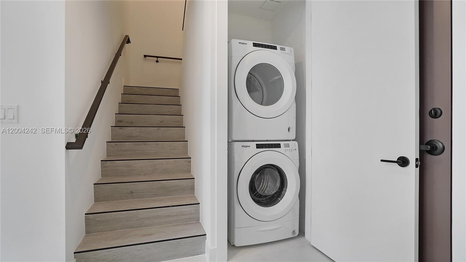 3034 Oak Ave # 2, Miami FL 33133 — 41