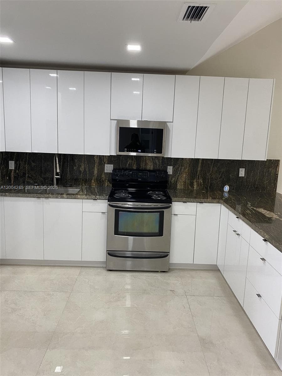 12227 SW 24th Ter # 30, Miami FL 33175 — 9