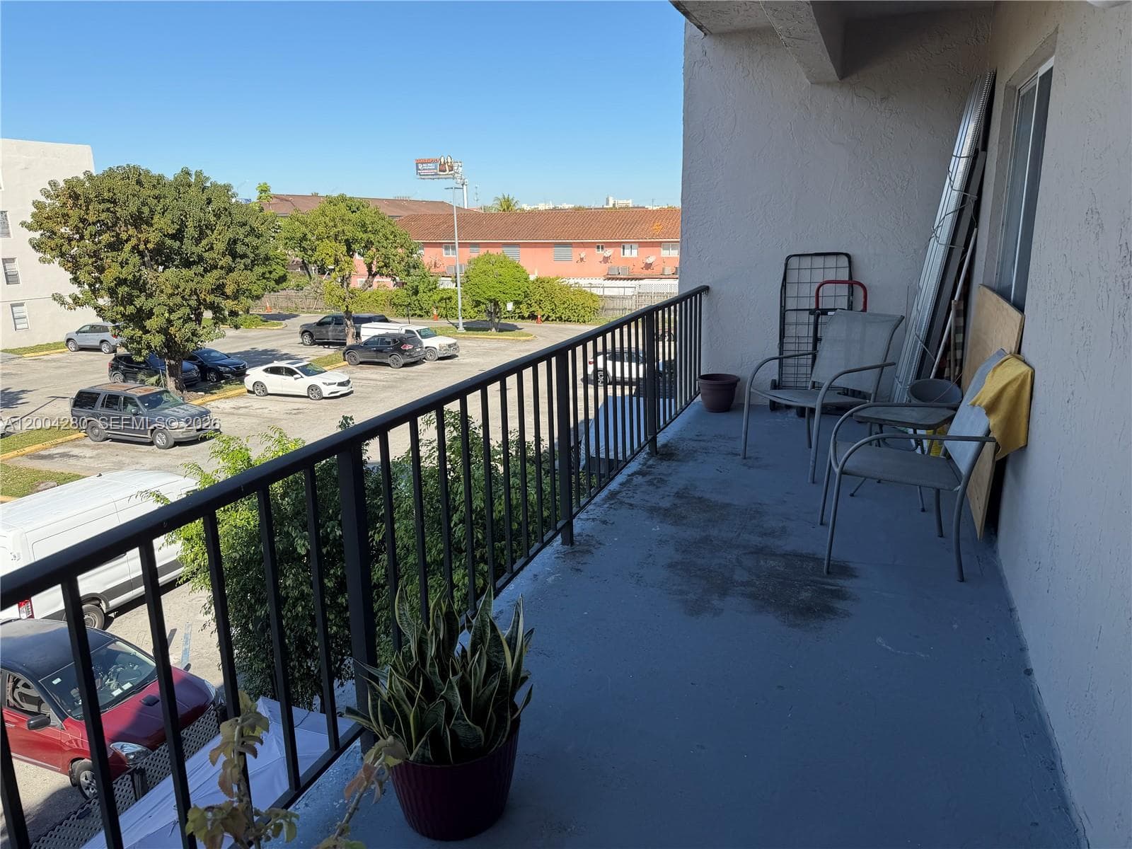 5755 W 20th Ave # 308, Hialeah FL 33012 — 10