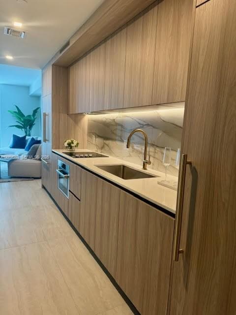 77 SE 5th St # 1508, Miami FL 33131 — 5