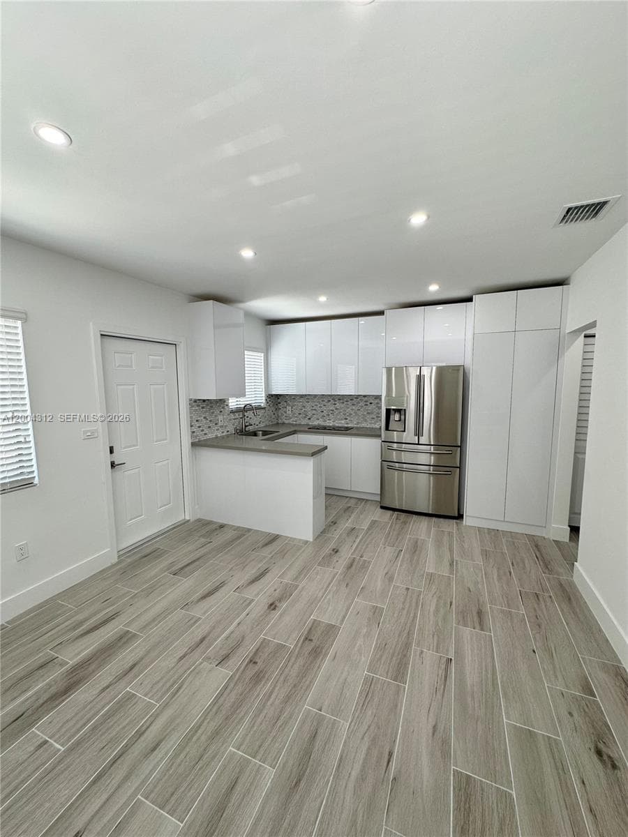 551 SW 57th Ave # 1, Miami FL 33144 — 2