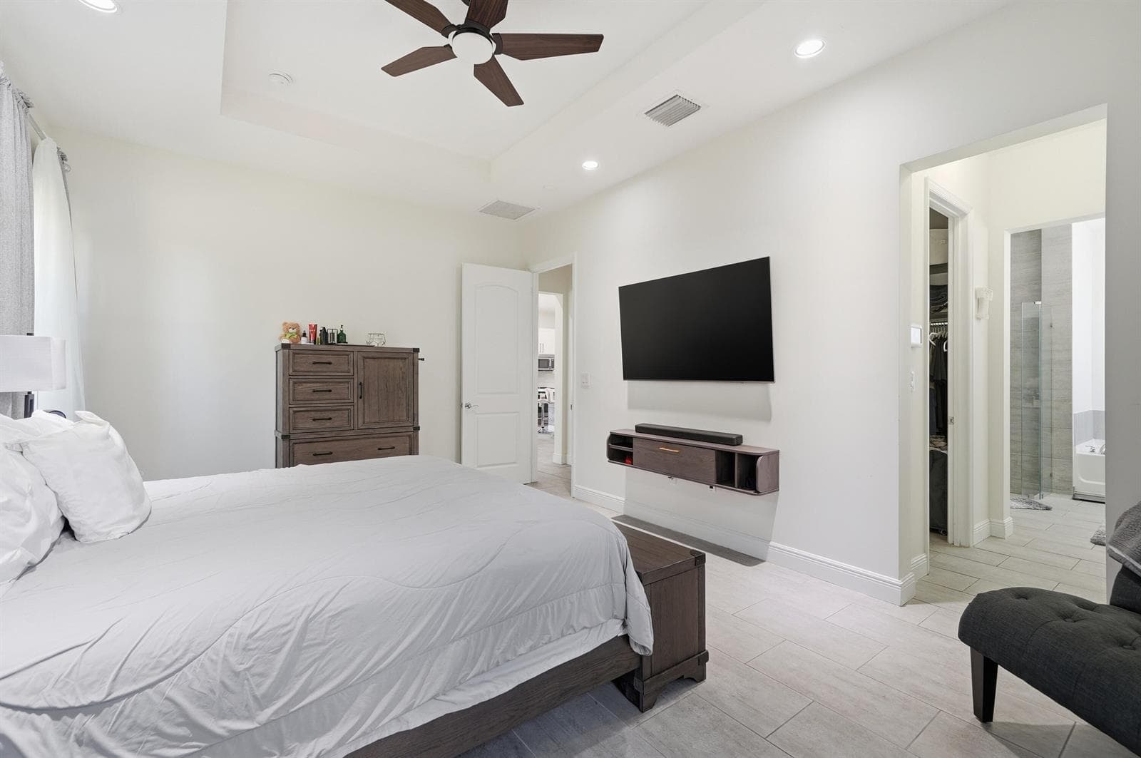 15155 SW 176th Lane, Miami FL 33187 — 25
